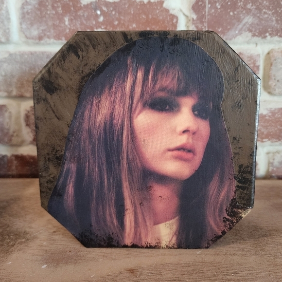 Taylor Swift Midnights Handmade Gift Box - Picture 1 of 8